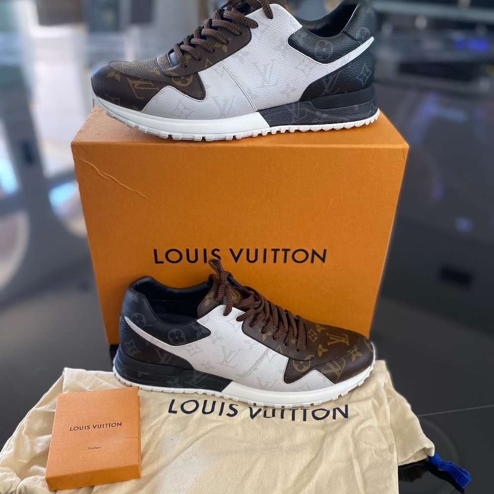 LOUIS VUITTON MONOGRAM RUN AWAY SHOES SNEAKERS